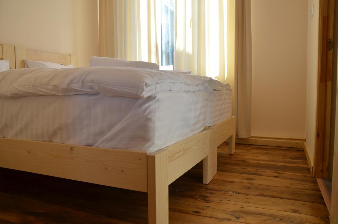 Petit Dilijan Bed and Breakfast Eksteriør billede