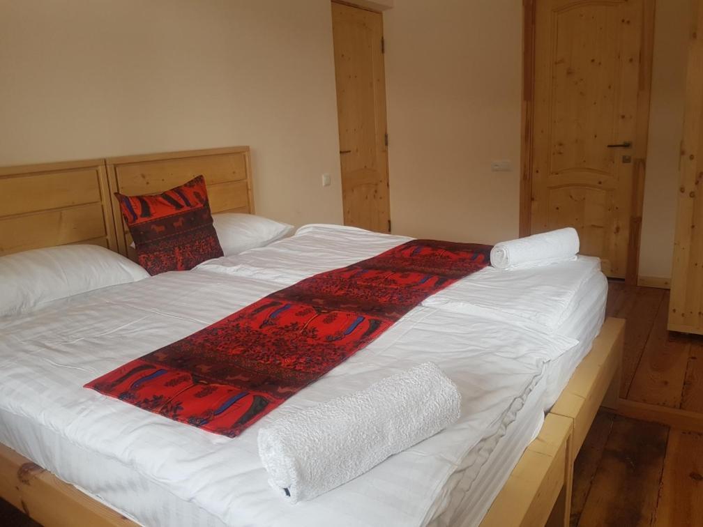 Petit Dilijan Bed and Breakfast Eksteriør billede