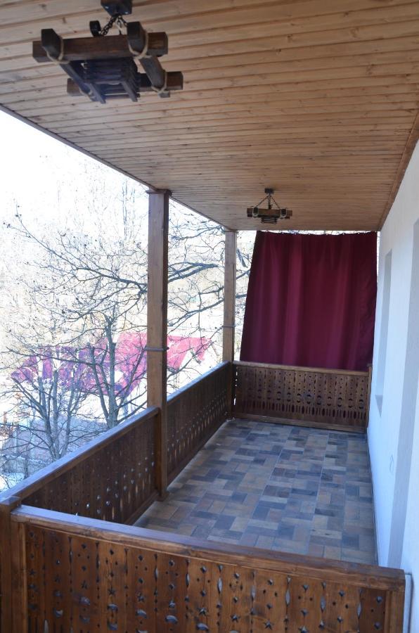 Petit Dilijan Bed and Breakfast Eksteriør billede